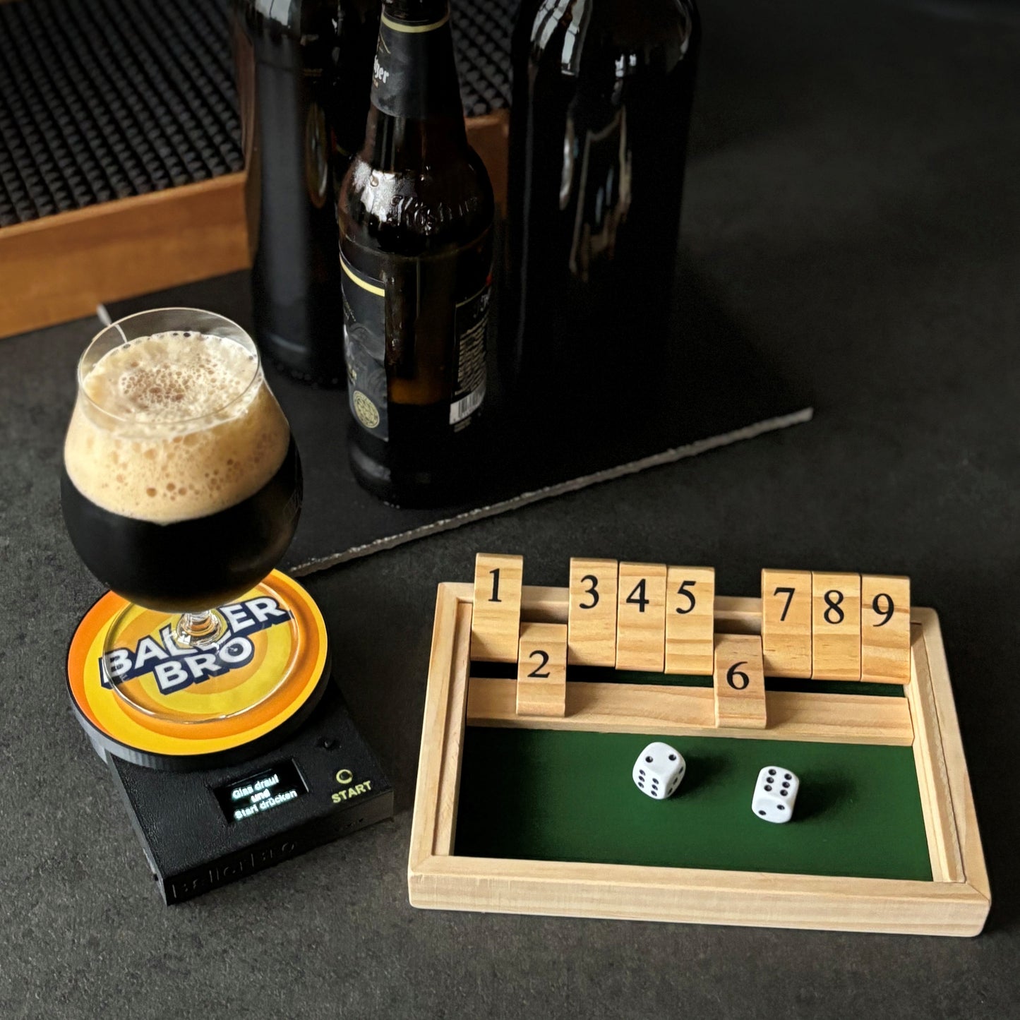 Shut the Box – 9er Klappbrett Spiel | Trinkspiel für Zuhause & Unterwegs